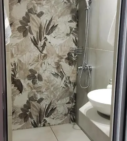 House Anna * سارتي